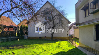 Na predaj priestranný rodinný dom s garážou v Považskej Tep - 2