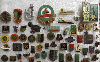 odznaky - bane, baníci, OKD, Nováky, Jáchymov, ....... - 2