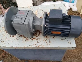 Priama prevodovka s elektromotorom 1,5kW.. - 2