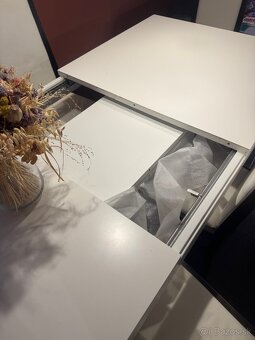 Jedálensky set stôl+stoličky - 2