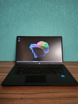 HP 17" i3 11.gen • 16GB • 512GB SSD - 2