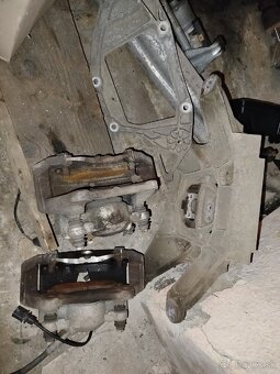 Predné strmene Audi A4 b8.5 fl 3.0tdi 180kw - 2