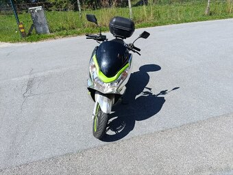 Honda 125 PCX - 2