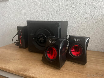 Predám aktívne reproduktory Genius GTX Gaming 2.1 - 2