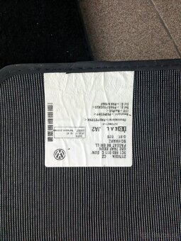 vw passat 2017 - podnožky - 2