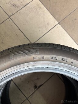 225/45R17 - 2