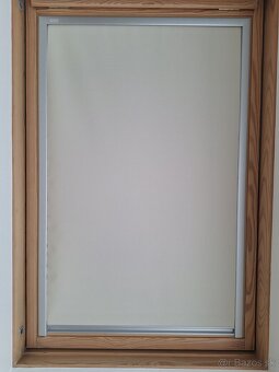 Zatemňujúca roleta VELUX - 2