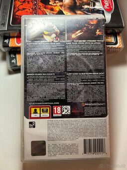 God of War Ghost Of Sparta PSP - 2