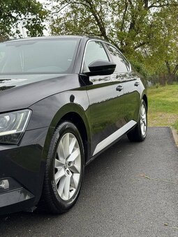 Škoda Superb 2.0 TDI - 2