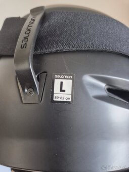 Snowboard, prilba, okuliare - 2