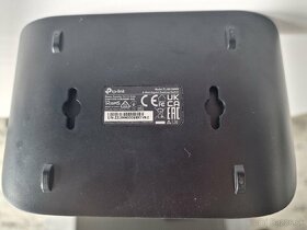 Switch TP-Link TL-SG1005D
- 2