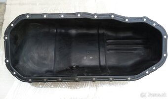 🔧 Predám originálnu olejovú vaňu Audi A6 C4 2.5 TDI R5 AAT - 2