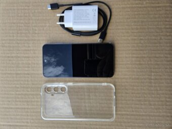 Samsung S23 FE - 2
