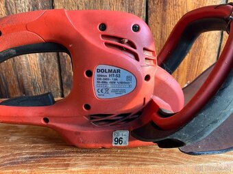 Elektrické nožnice na živý plot - Dolmar HT53 - 2