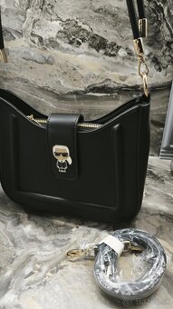 Úplne nová kabelka štýl Karl Lagerfeld, farba čierna cena ib - 2