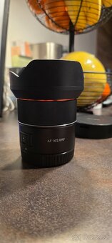 Samyang AF 14mm f/2, 8 RF pre Canon RF s autofocusom - 2