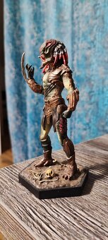 Figúrka The Alien & Predator - 2