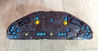 Prístrojovka Mercedes w210 E-class - 2