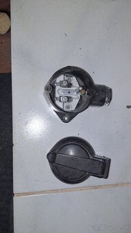 Predam retro zasuvku - 2