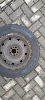 205/65 R15 - 2