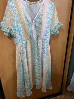 Dámske šaty - 2