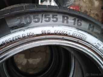 Predám pneu R16 - 2