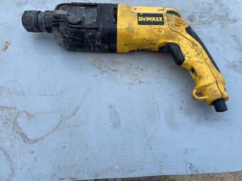 Predám vrtačku DEWALT - 2