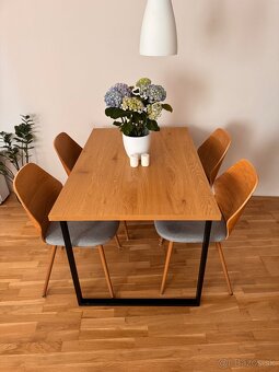 Jedálensky stol + 4 stoličky - 2