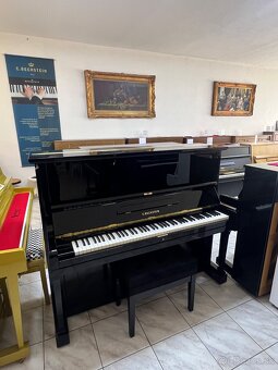 C-Bechstein mod. 8 v záruce. Doprava je možná - 2