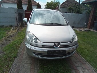Peugeot 807 - 2