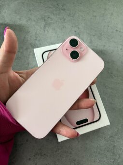 iPhone 15 128GB - 2