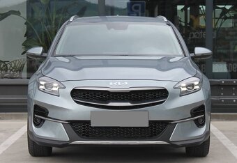 Kia Xceed gold+ smartpack, benzín, 2022, Nové v SR, Záruka - 2