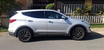 Hyundai Santa Fe 2,2 CRDi - 2