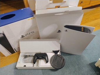 PLAYSTATION 5 s mechanikou + 2 ovládače - 2