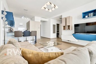 Panorama City I Exkluzívny 2 izbový byt s výnimočnou atmosfé - 2