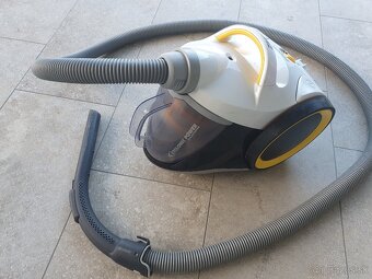 Predam Zanussi vysavac - 2