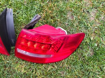 Zadné svetlá Audi A6 C6 4F Avant - 2