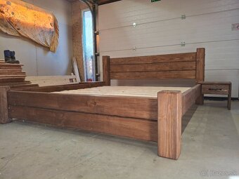 Manželská posteľ- masív - 2