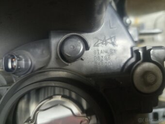 Ľavé svetlo Suzuki Swift - 2