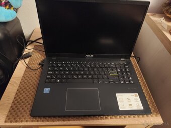 Notebook Asus e510ma - 2