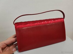 Červená spoločenská kabelka cena 2,50eur - 2
