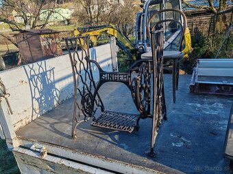 Predám stoličky tzv. lizatka - 2