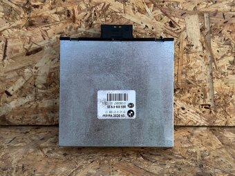 BMW DC/DC Wandler menič napätia Hella – originál - 2