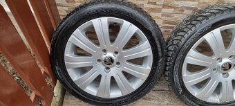Predám Orginal SKODA FLASH zimné pneumatiky 205/50r17 - 2