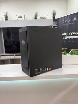 Výkonný desktop - 2