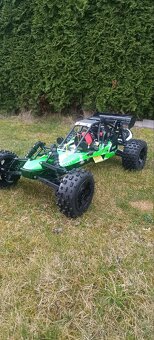 Predám ČISTO NOVÉ 1:5 BENZÍNOVÉ RC auto Rovan Baja 5b zel. - 2