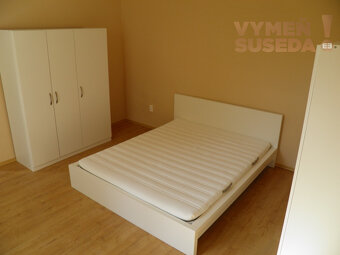 VYMEŇ SUSEDA - Výnimočný 2-izb. byt v centre Bratislavy na - 2