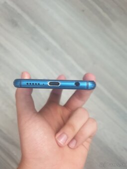 P20 lite 4/64GB Single SIM - 2