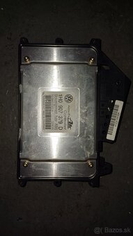 Predám ecu abs golf mk3 golf 3 - 2