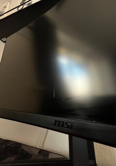 Predám herný monitor MSI Optix G24C4 – 144Hz, 24" - 2